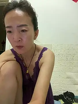 haitangdouwana stripchat live cam model