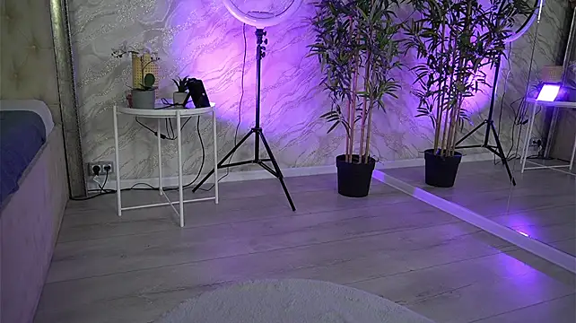StaceySin stripchat live cam model