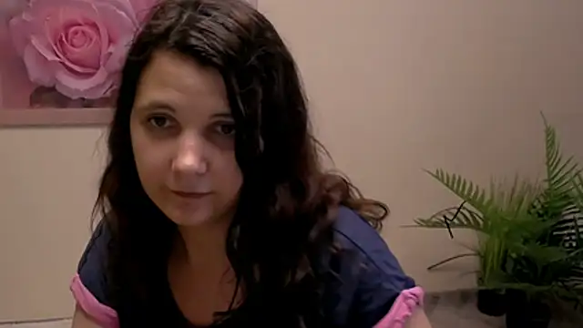 TwoBigSuns stripchat live cam model