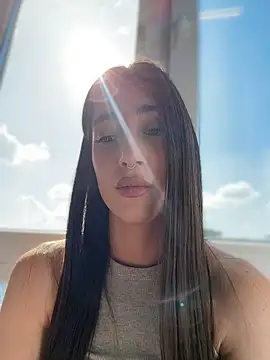 BOOMFOXY stripchat live cam model