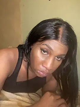 Moorella1 stripchat live cam model