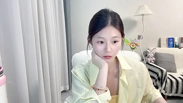 Ooo-ooO stripchat live cam model