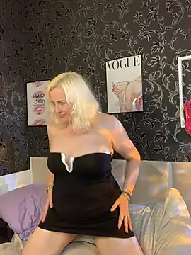 Victoria_Notti stripchat live cam model