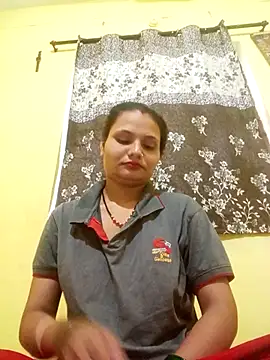 Priti_hote stripchat live cam model