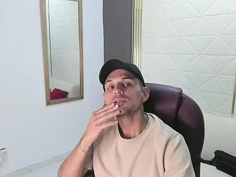jacob_stonne stripchat live cam model