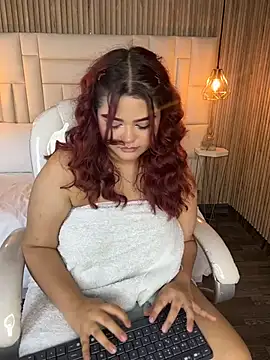 sofii_kitty_ stripchat live cam model