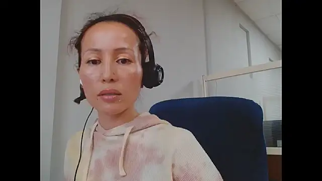 KiotoShine stripchat live cam model