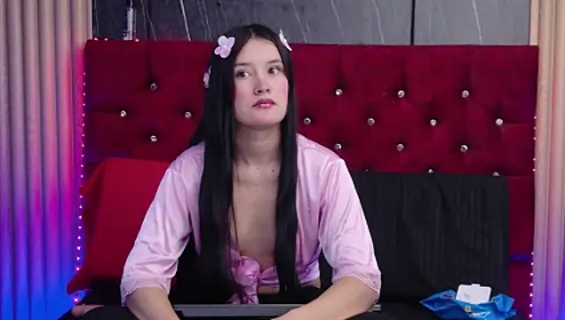 AlexaIvory stripchat live cam model