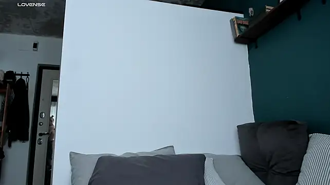 Eurusholmess stripchat live cam model