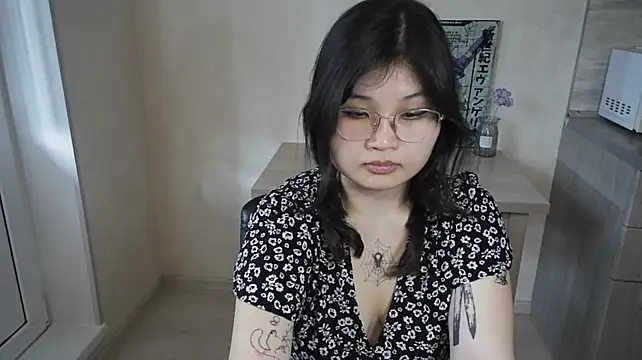 Sofia_Min stripchat live cam model