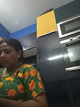 srimasrima stripchat live cam model