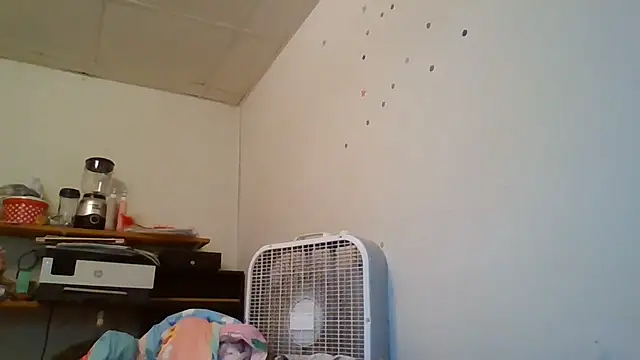 starlight1983 stripchat live cam model