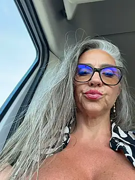 Alimela stripchat live cam model