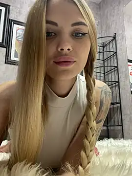 AnnaSpacey stripchat live cam model