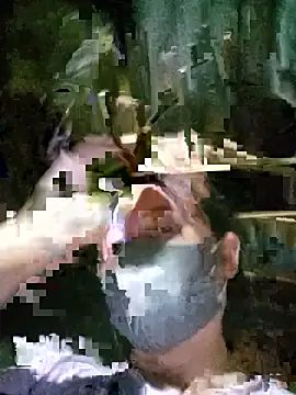 Bling-pusy stripchat live cam model
