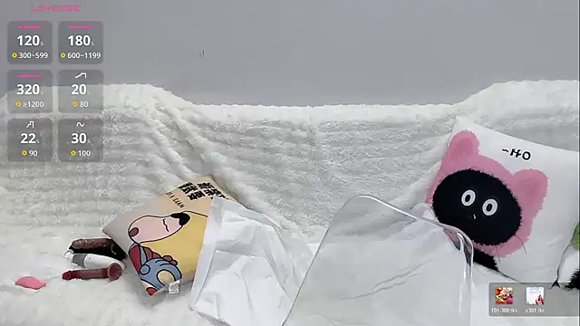 Lucy-8 stripchat live cam model