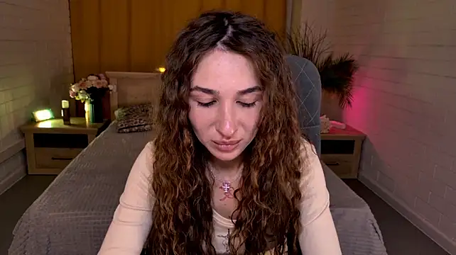 AsterBlom stripchat live cam model