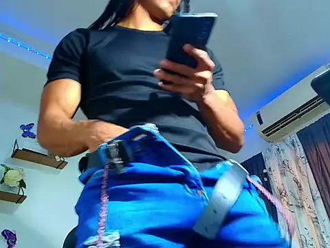 Liam_dominate stripchat live cam model