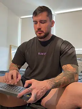 DimitriSullivan_ stripchat live cam model