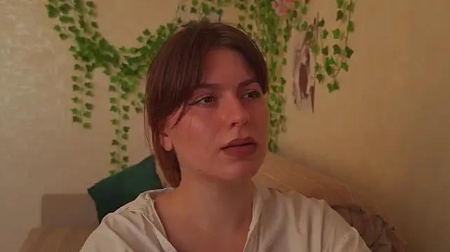 orangeme stripchat live cam model