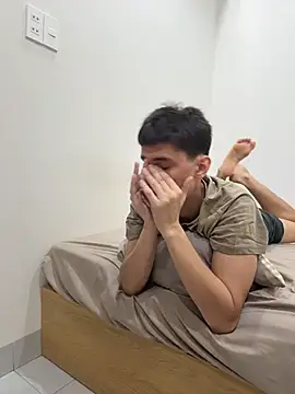 Adrian_Coles stripchat live cam model