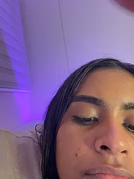 lizzakennedy stripchat live cam model