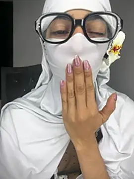 _Zahiira_ stripchat live cam model
