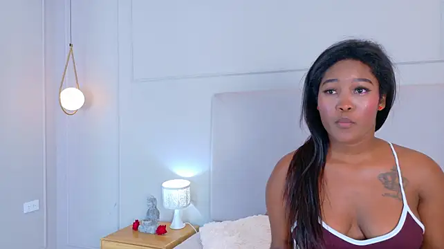 JosselynBrown stripchat live cam model