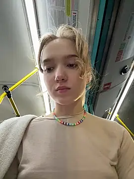 bambi_lu stripchat live cam model