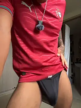 sendfer stripchat live cam model
