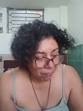 Pupi-Lanegra stripchat live cam model