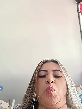 candy69- stripchat live cam model