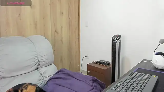 xspecialoomx stripchat live cam model