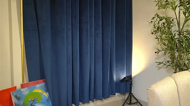 kendall_ruiz stripchat live cam model