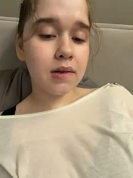 HornyGirlH stripchat live cam model