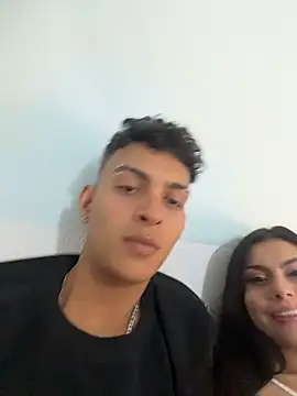 LuckyGuyyyy stripchat live cam model