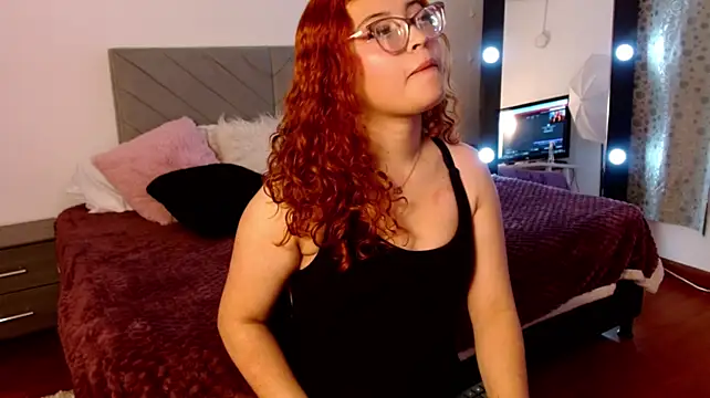 melody_qs stripchat live cam model