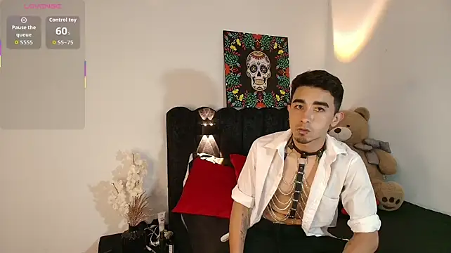 stephanejones stripchat live cam model