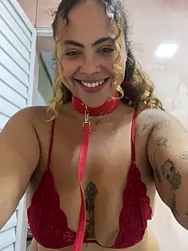 Chloe_Leaozinho stripchat live cam model