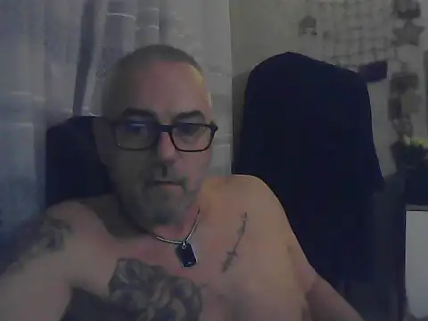 piszczalk stripchat live cam model