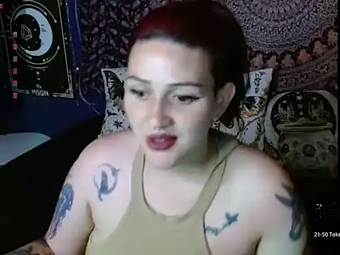 Aitanarus25 stripchat live cam model