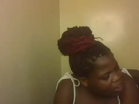 Legit_girl stripchat live cam model
