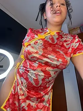 Shara_dreams stripchat live cam model