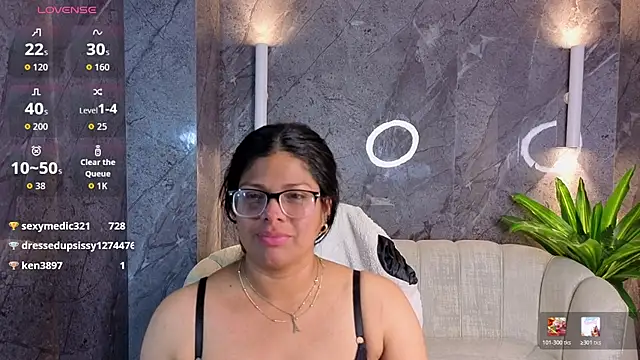 sarah_bay_tx stripchat live cam model