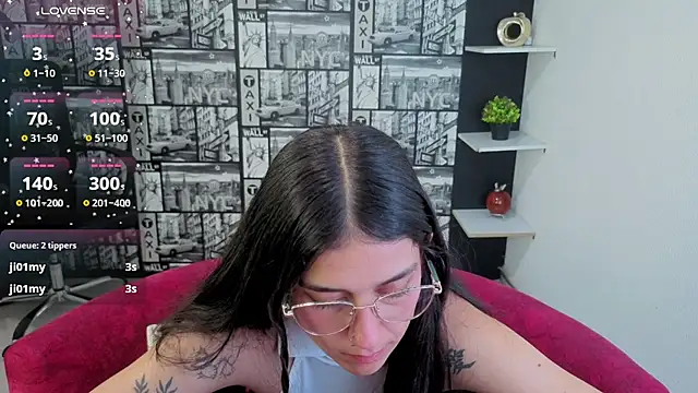 Xiomara_vega stripchat live cam model