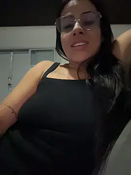 Agatha_lindinha stripchat live cam model