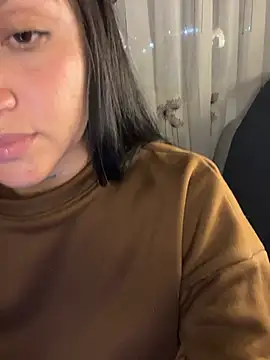 Mila_cherry1 stripchat live cam model