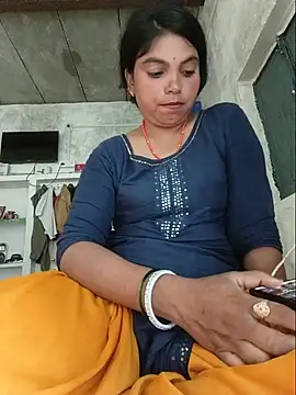 Mahi_hote stripchat live cam model
