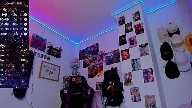 Mikeking14 stripchat live cam model