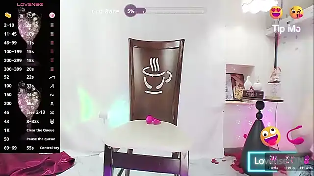 R-hamburger11 stripchat live cam model